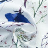 Stoffe Meterware, Baumwollstoff Satin, Blumenzweige im japanischen Stil, weiß-blau-braun